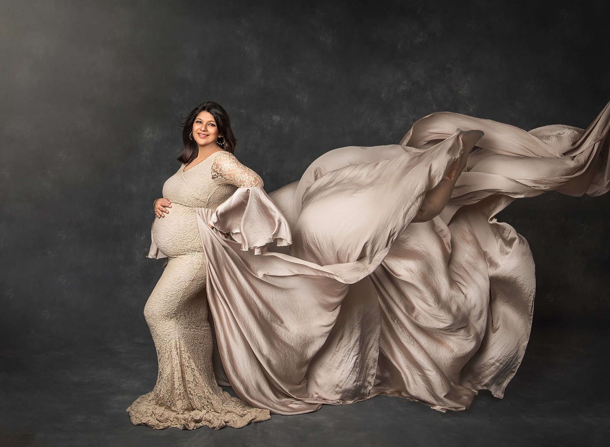 best time for maternity photos