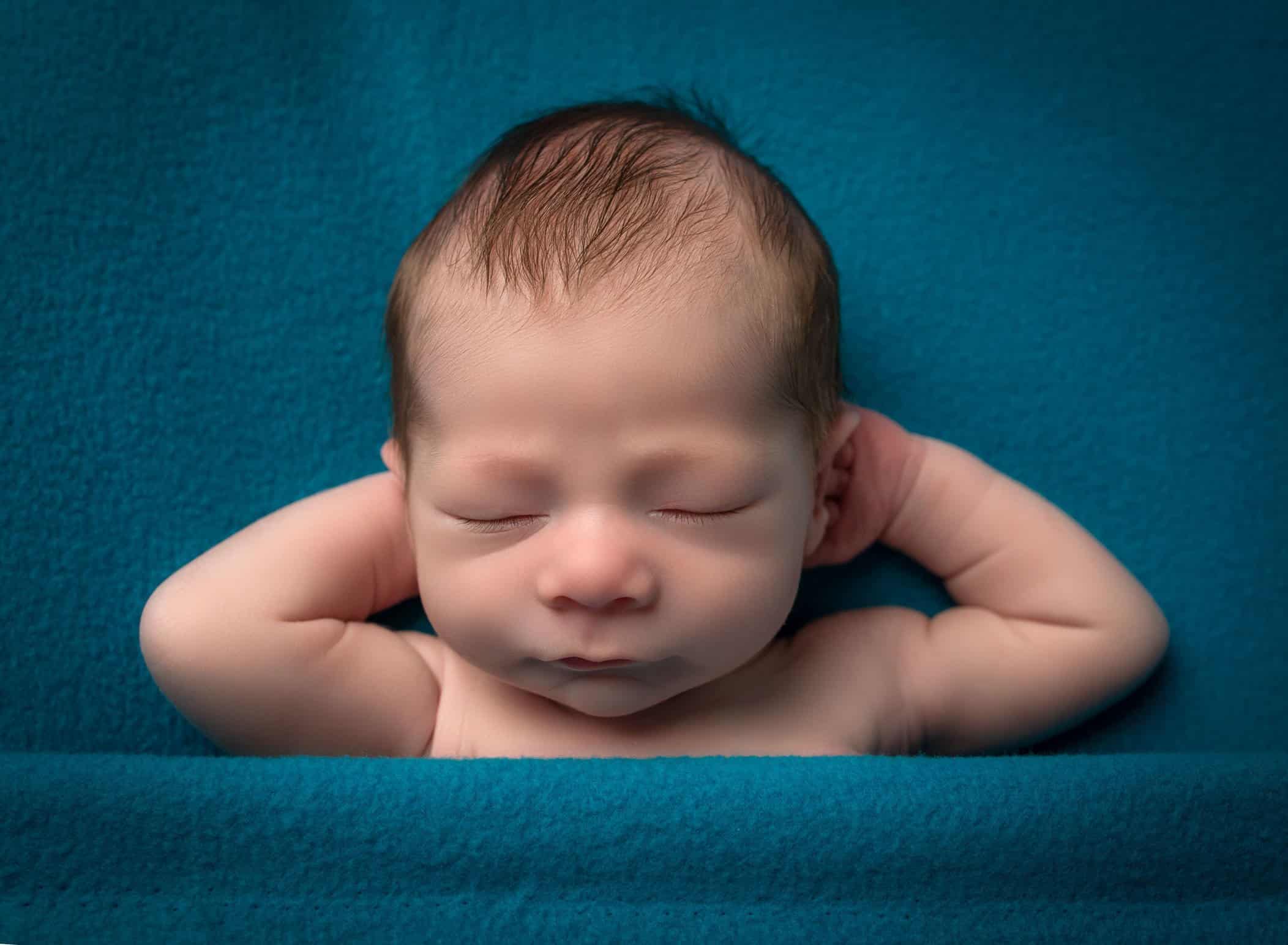 newborn photographer near me