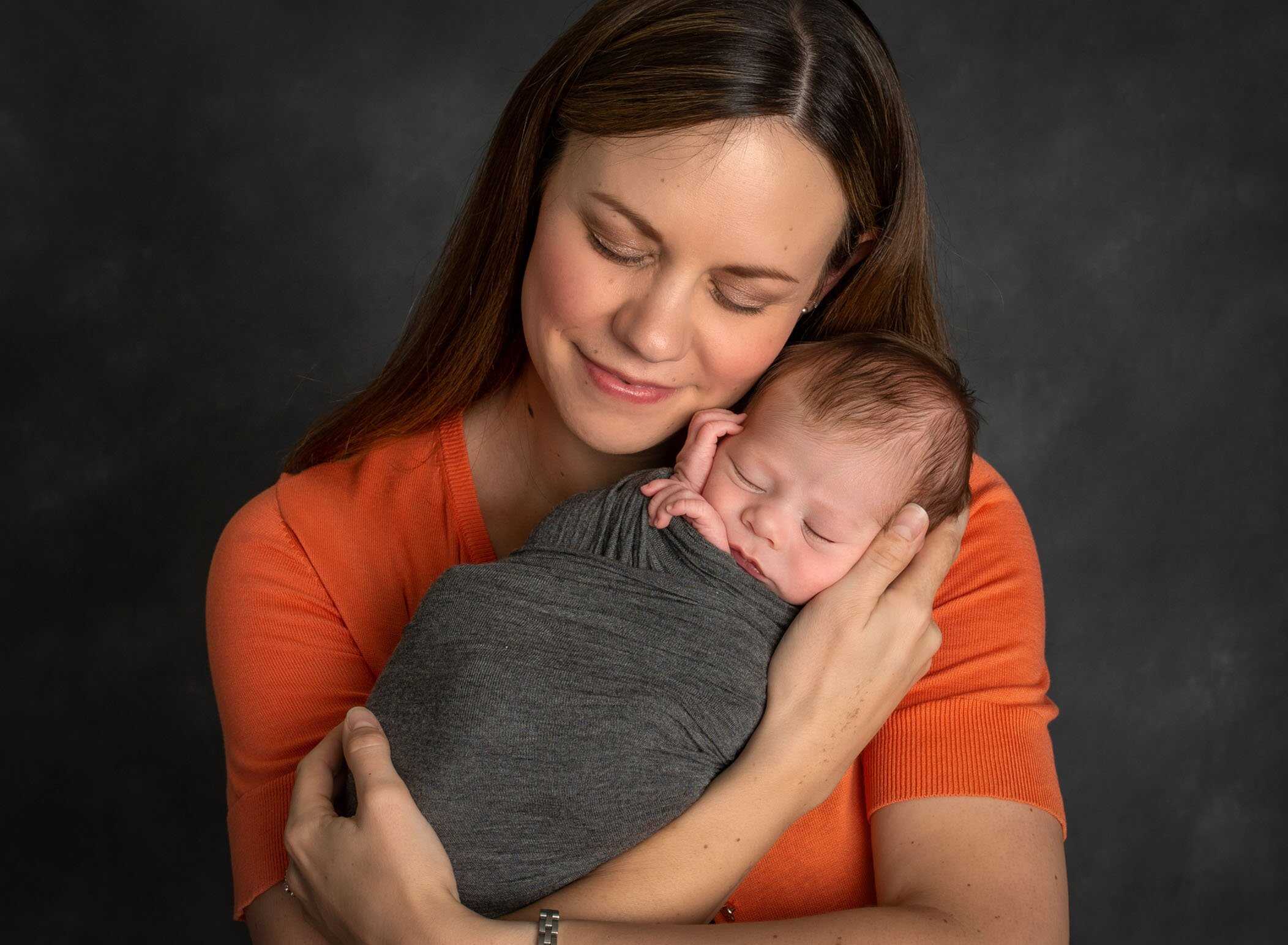 newborn photographer near me