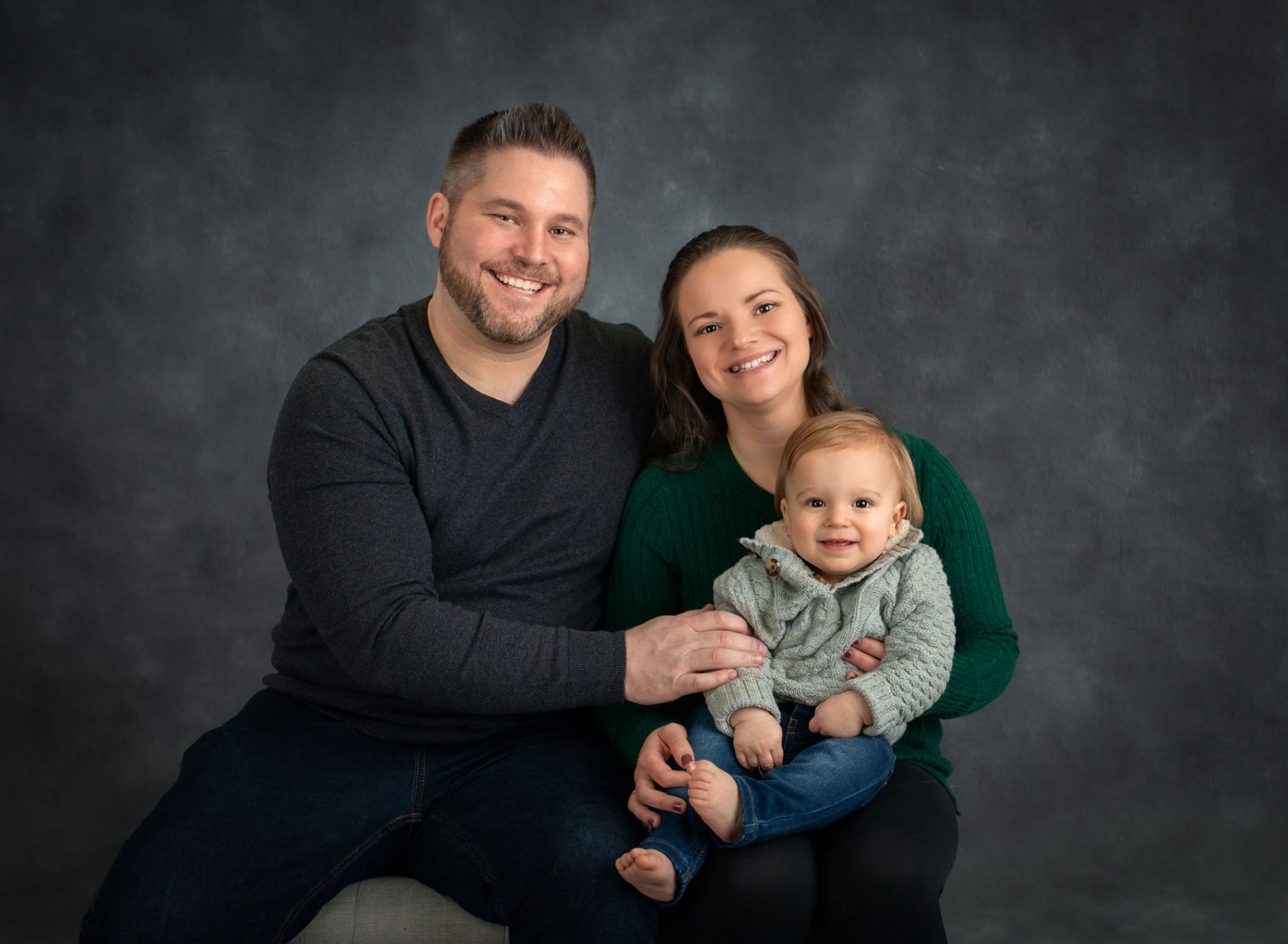 1 year milestone pictures with cake smash in Connecticut