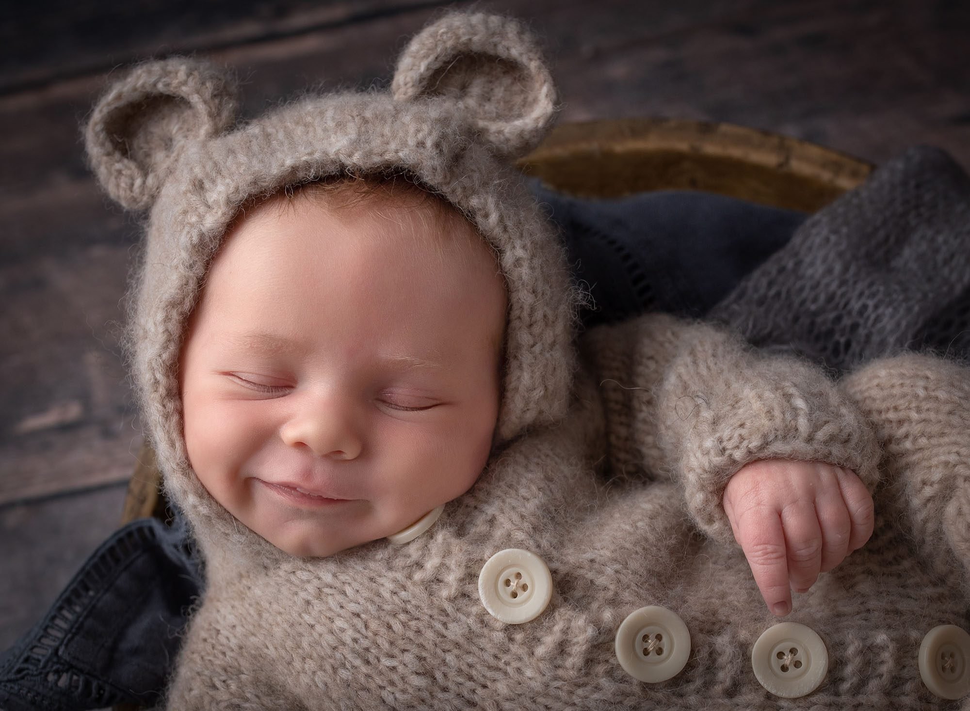 best newborn baby photographer in connecticut