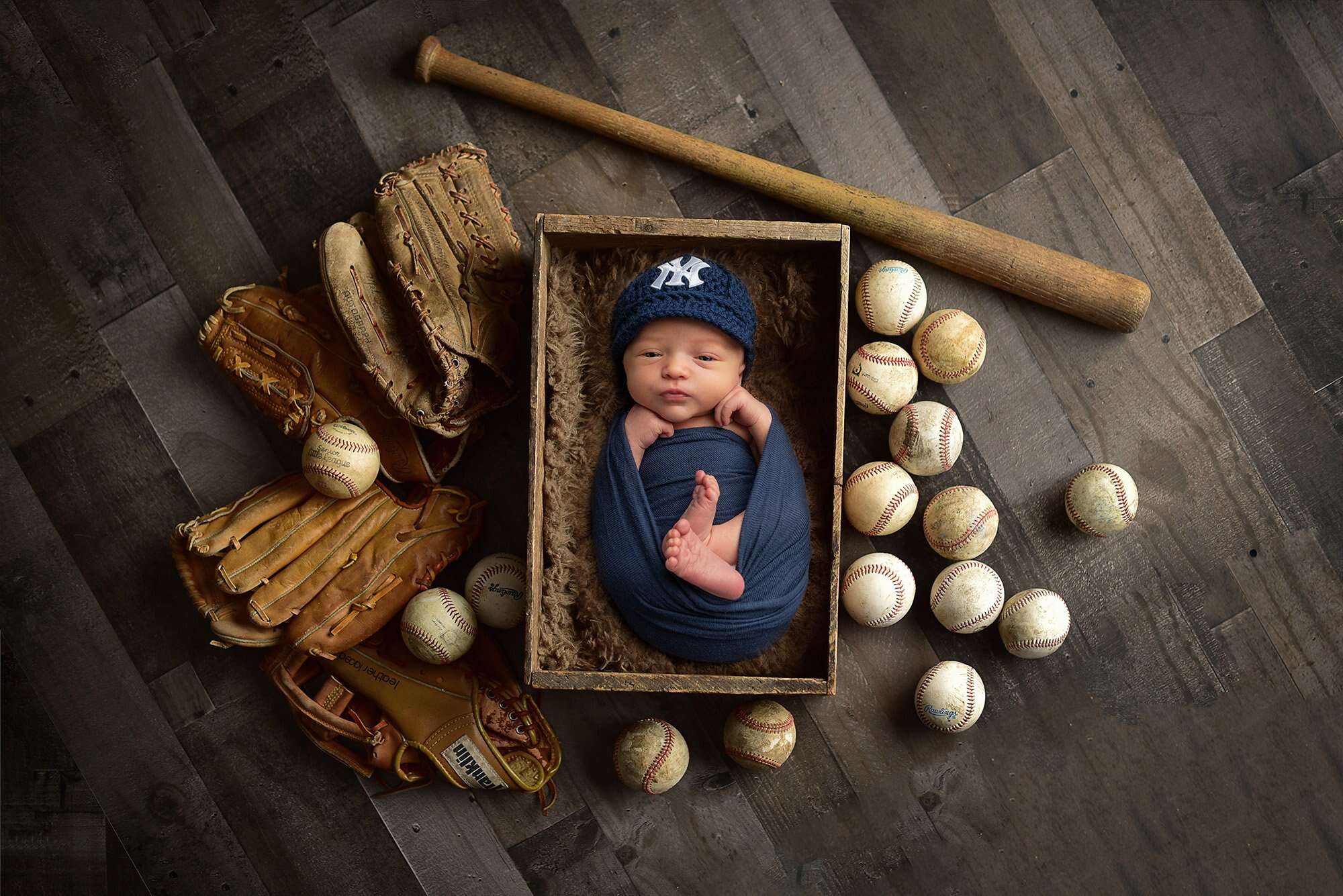 hartford newborn photographer