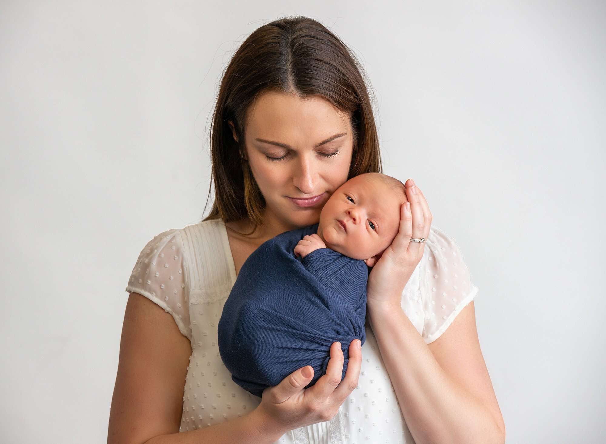 hartford newborn photographer