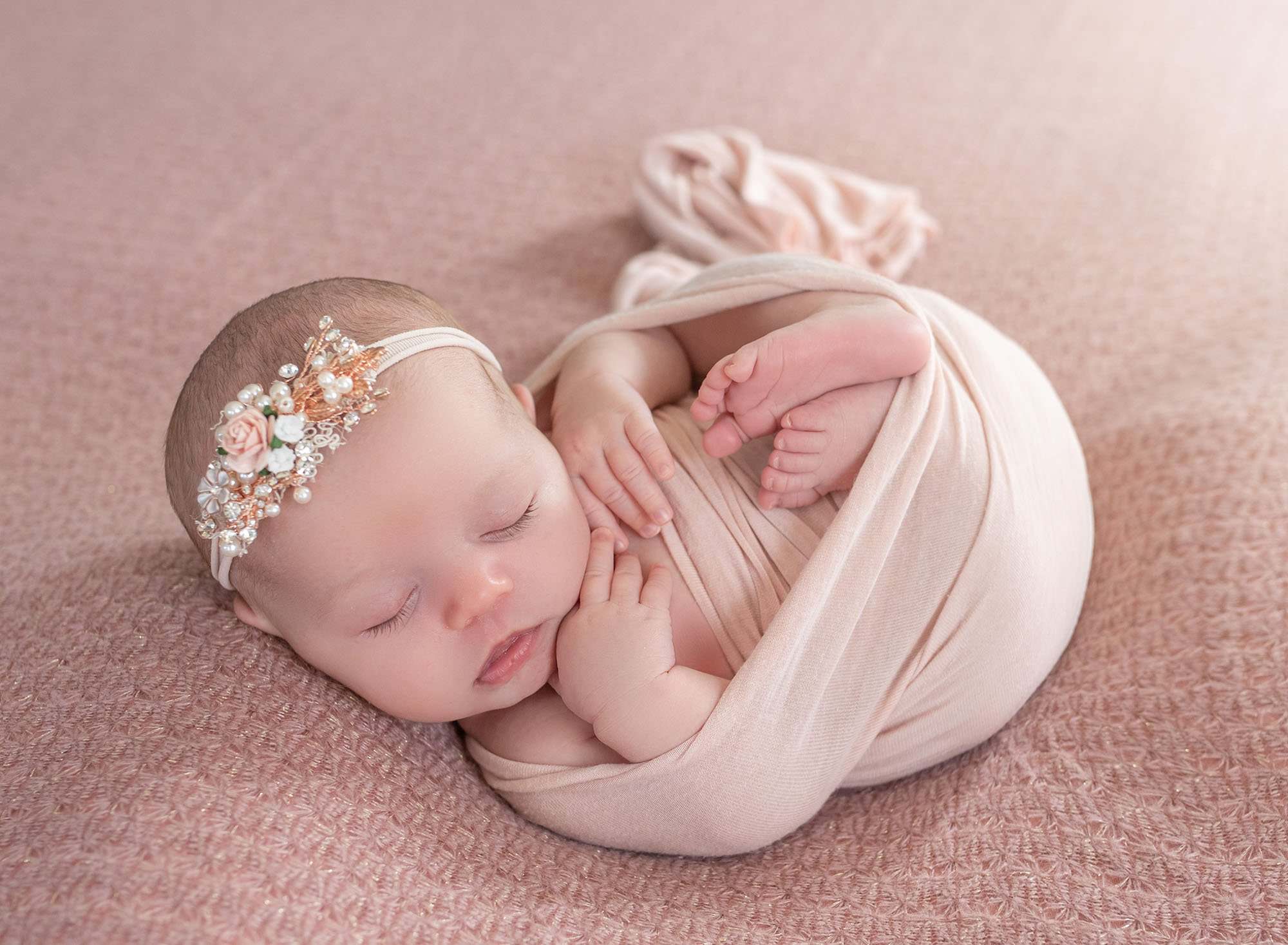 lifestyle newborn photography glastonbury ct