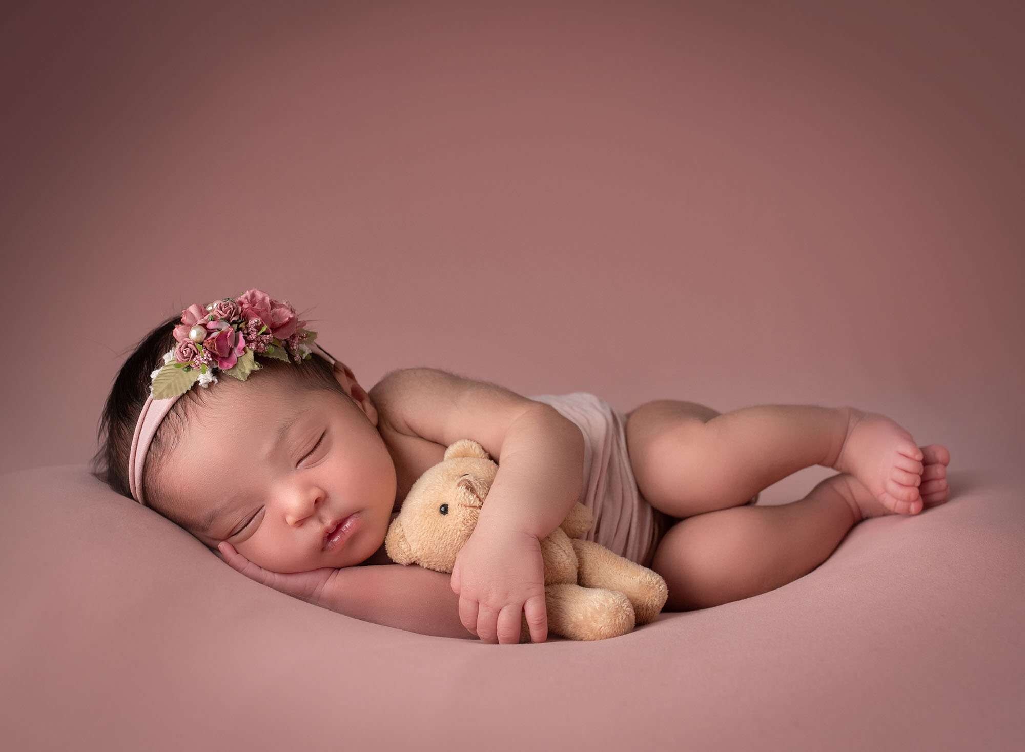 Cromwell Newborn Photographer