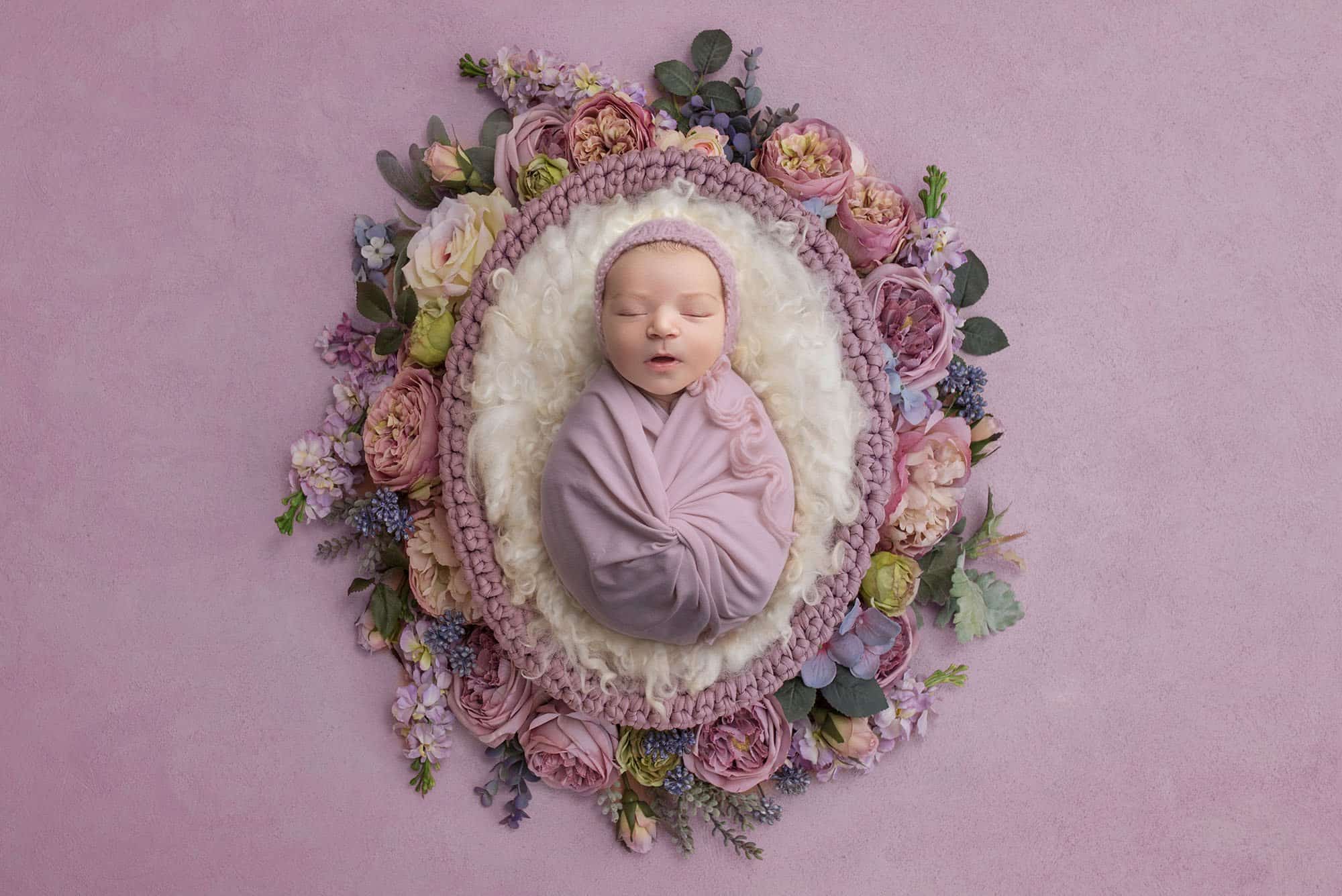 best connecticut newborn photographer