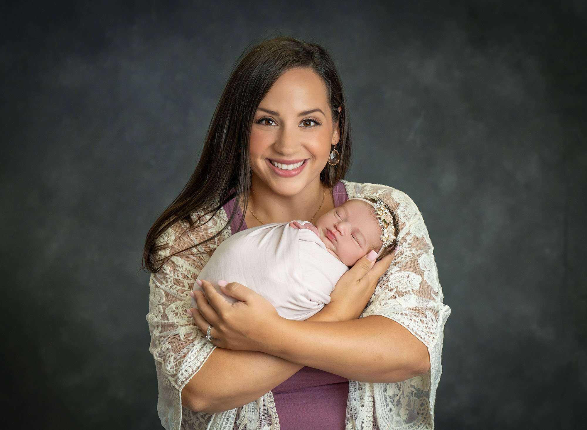 best connecticut newborn photographer