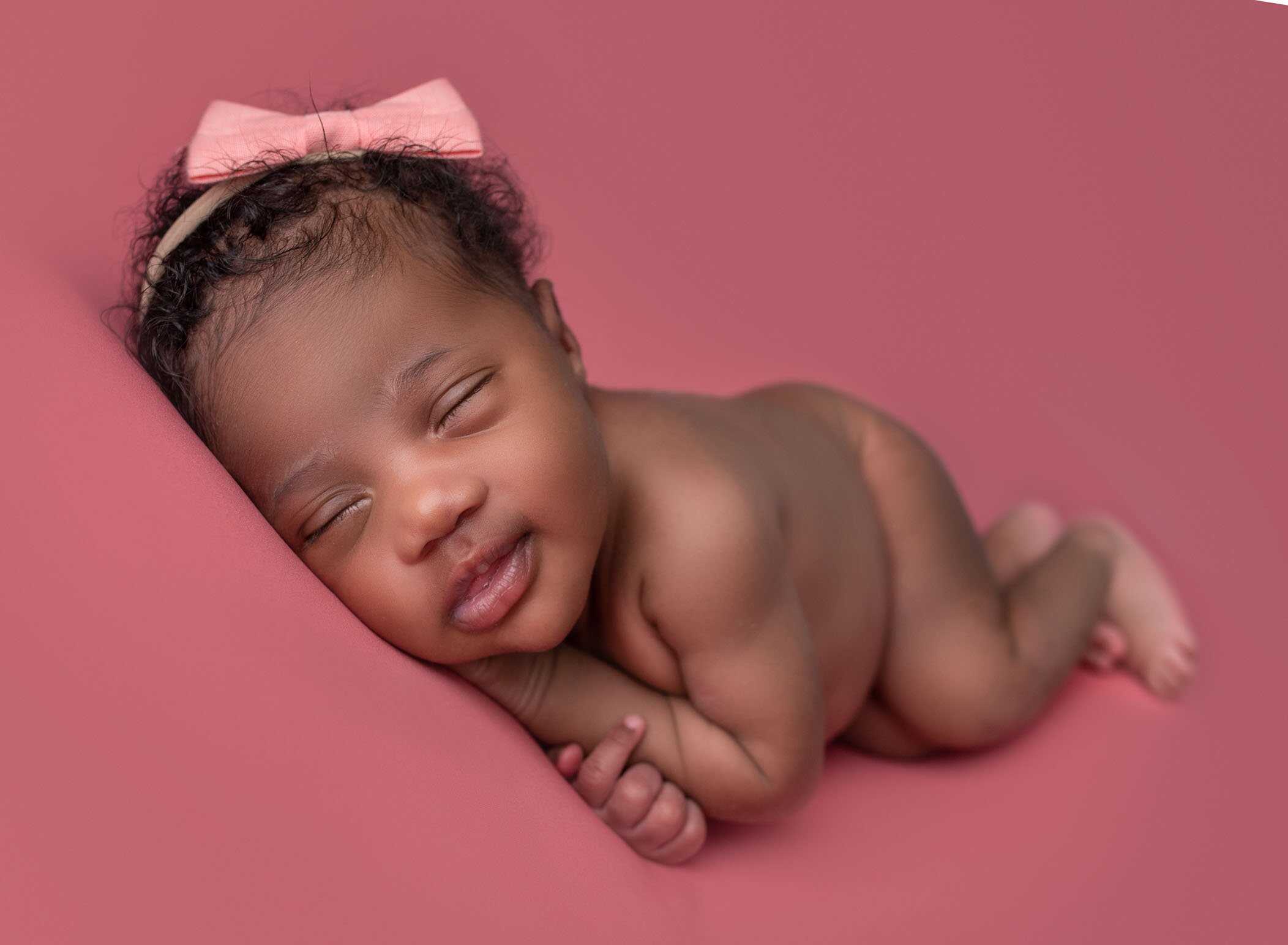 west hartford newborn photographer