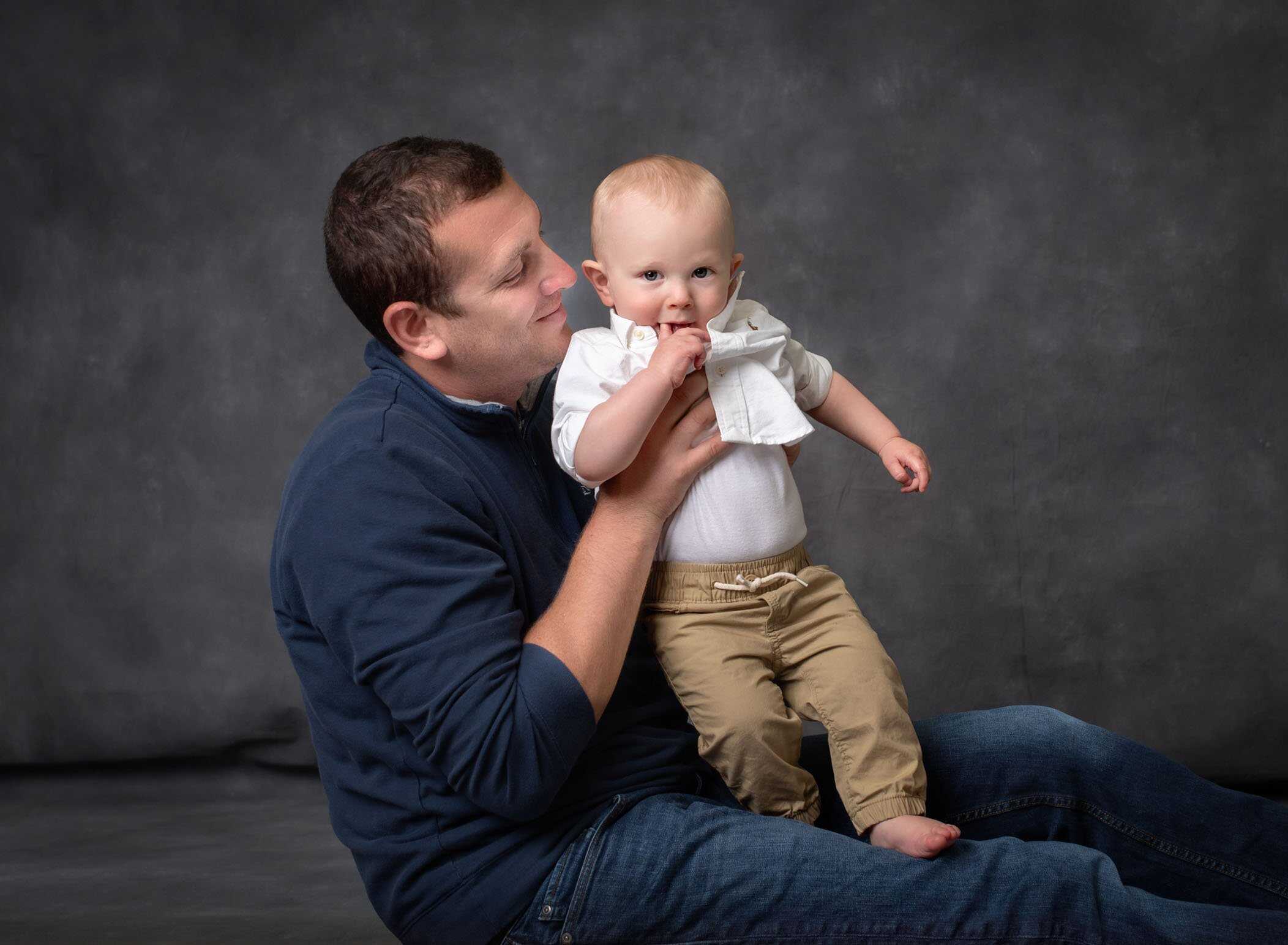 Family Photos and Cake Smash Session - Connecticut Photographer