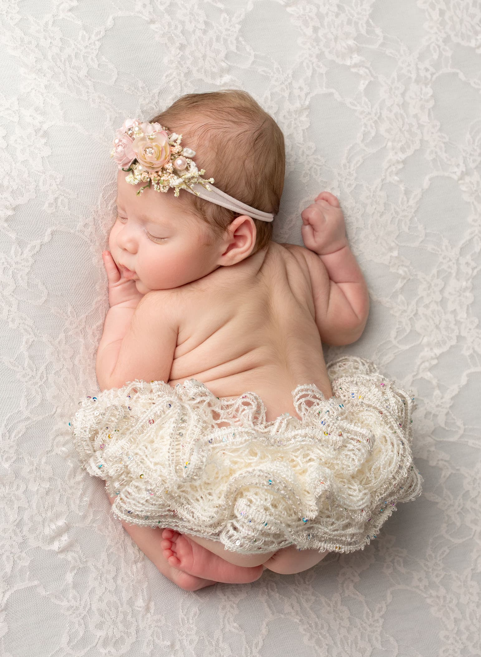 newborn photographer farmington ct
