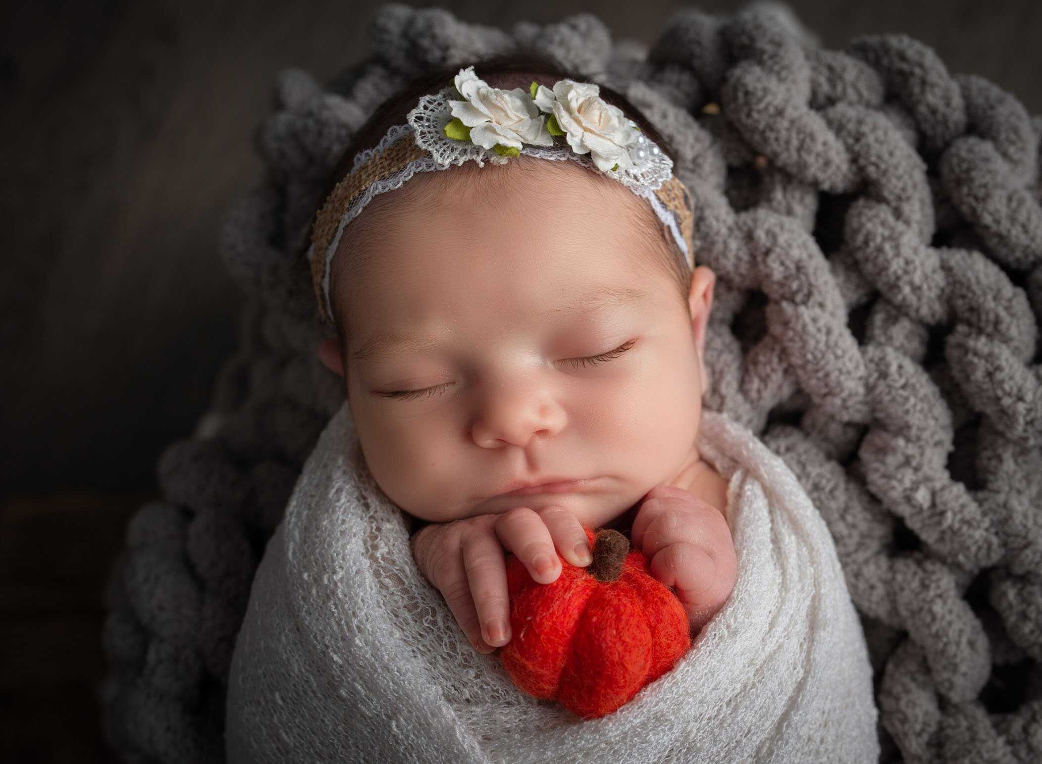 newborn photographers connecticut