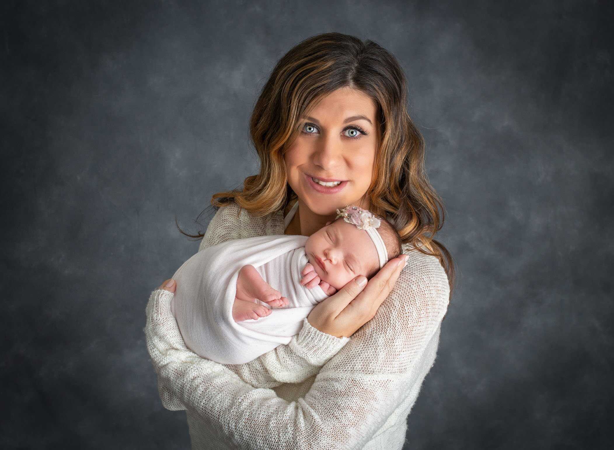 newborn photographers connecticut
