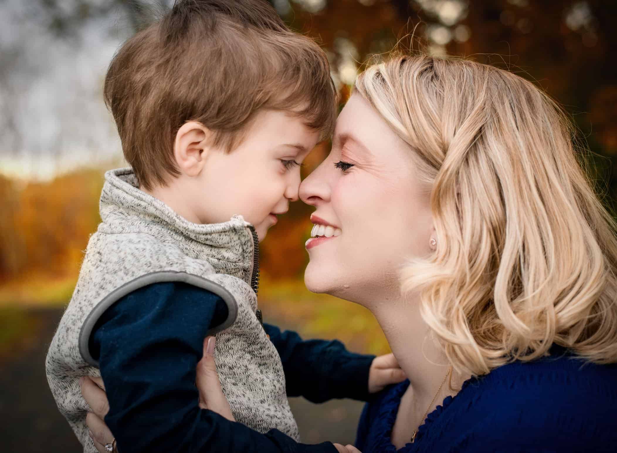 Glastonbury Maternity & Family Photographer