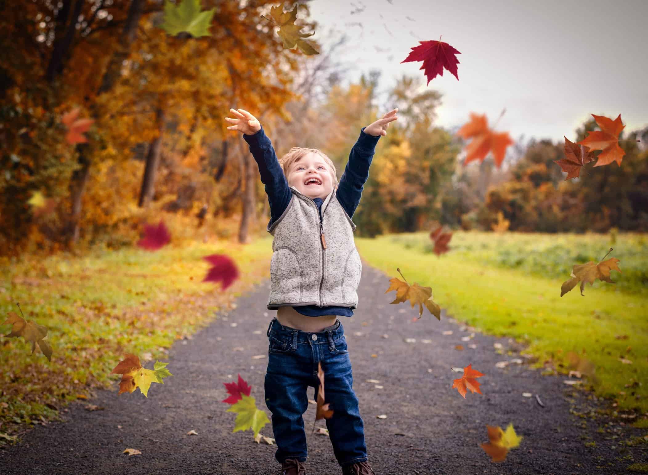 Glastonbury Maternity & Family Photographer