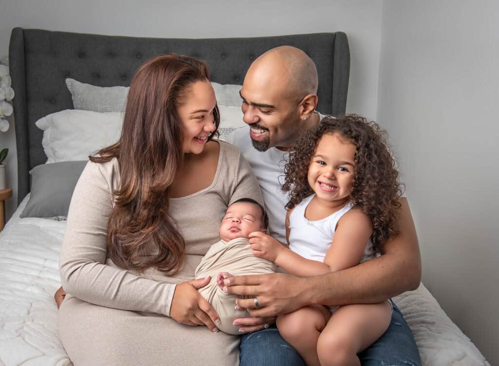 newborn family pictures
