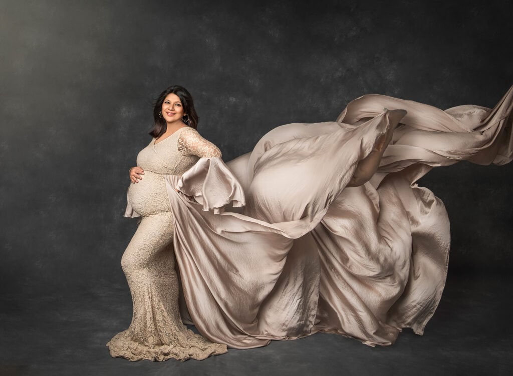 best time for maternity photos