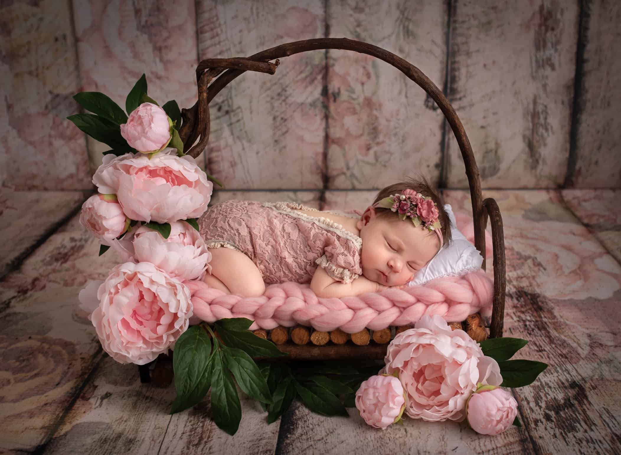 connecticut newborn portrait studio