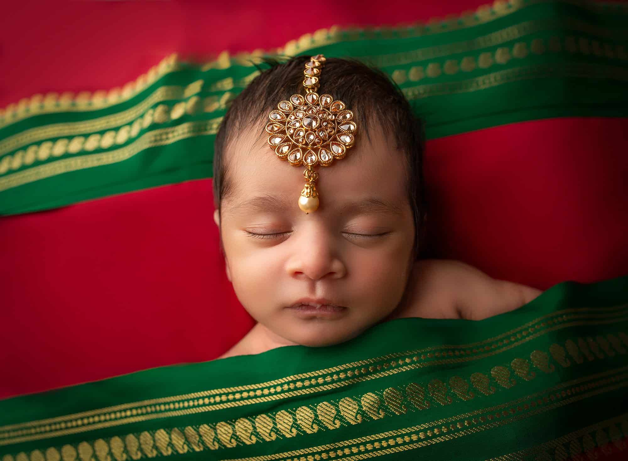 Professional Maternity Newborn Photographer