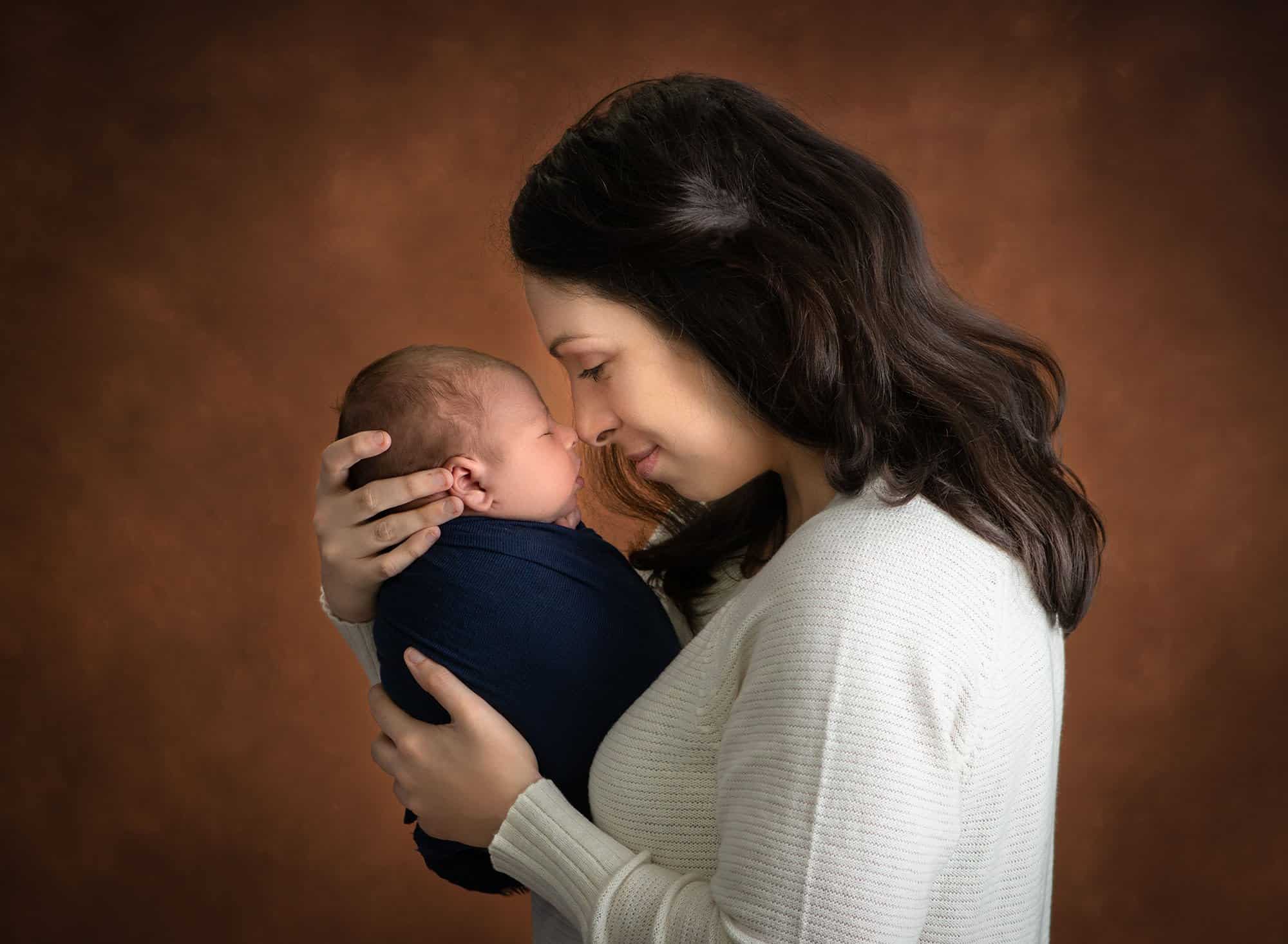 best newborn photographer hartford ct